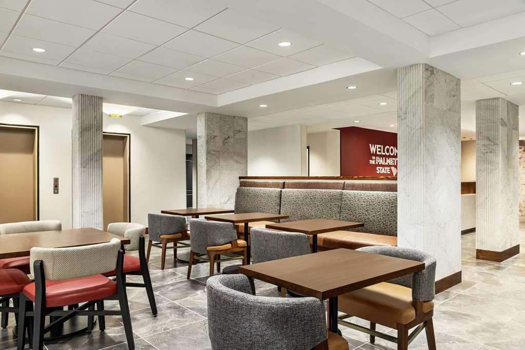 Hampton Inn Columbia-Downtown Historic District Restoran gambar